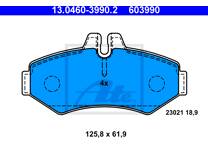 Rear brake pad set