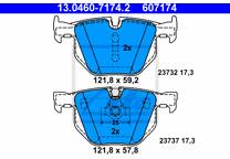 Rear brake pad set