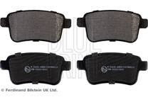 Rear brake pad set