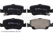 Rear brake pad set
