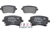 Rear brake pad set