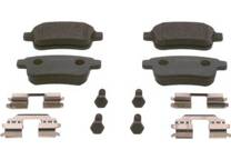 Rear brake pad set