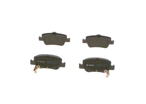 Rear brake pad set