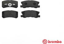 Rear brake pad set