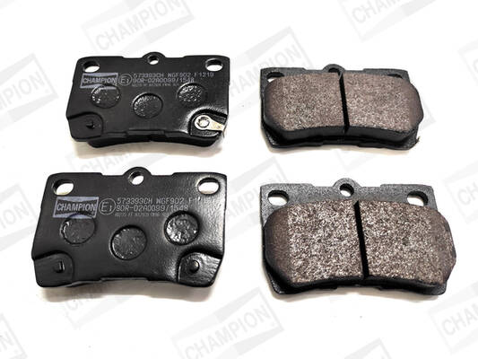 Rear brake pad set