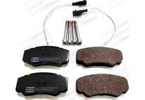 Rear brake pad set