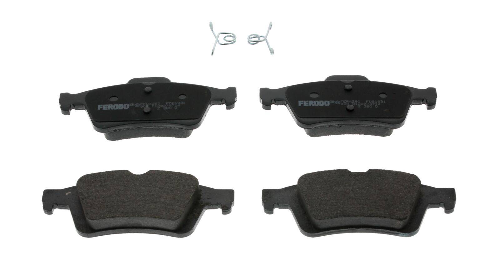 Rear brake pad set