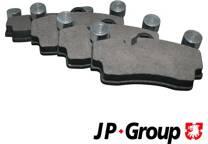 Rear brake pad set