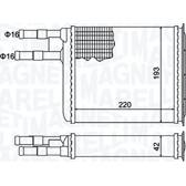 Radiatore in Alluminio Di Una Stufa Di Un'auto Su Fondo Bianco Chiuso  Isolato Immagine Stock - Immagine di raffreddamento, riscaldatore: 268726139