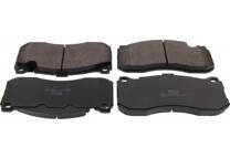 Sats med 4 st. bromsbelägg- fram