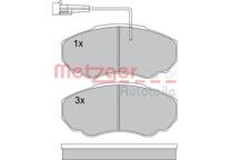Front brake pad set (4 pcs)
