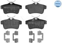 Rear brake pad set