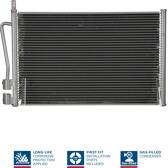 Condensor, airconditioning NISSENS - 94587