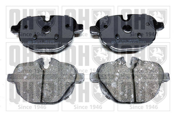 Rear brake pad set