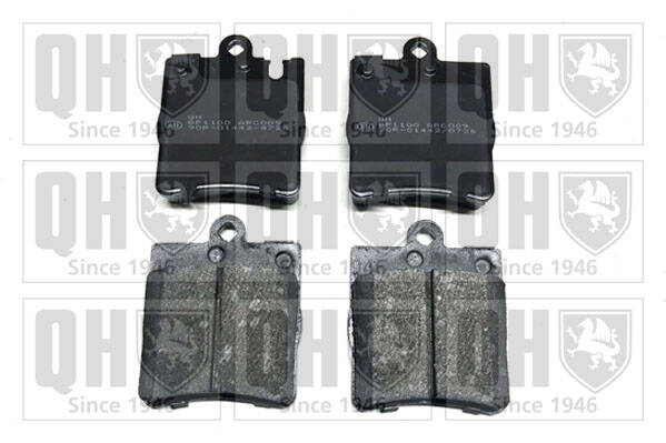 Rear brake pad set