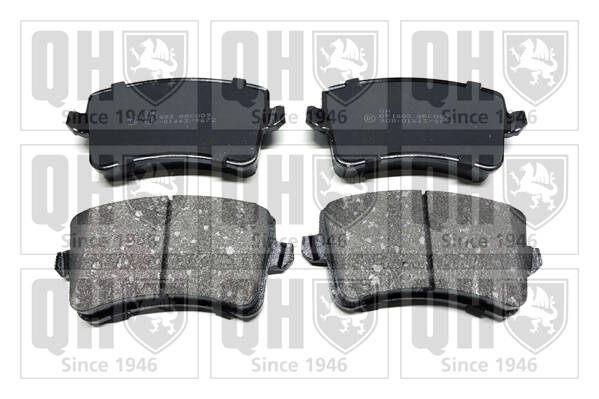 Rear brake pad set