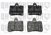 Rear brake pad set
