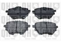 Rear brake pad set