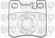 Rear brake pad set