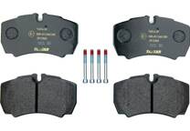 Rear brake pad set