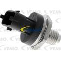 Capteur (pression carburant) VEMO - V24-72-0199