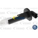 Level Control Switch, windscreen washer tank VEMO - V20-72-0521